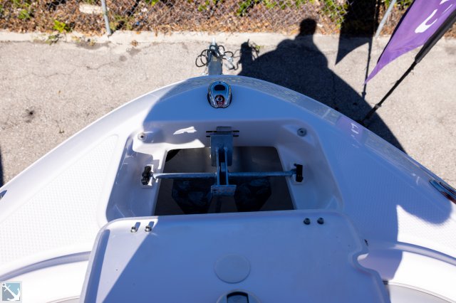 New 2025 Chaparral 21 SSi OB  Boat for sale